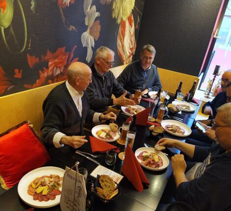 Bild: St. Galler Stamm im April