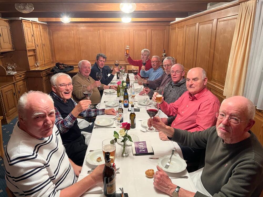 von links im Uhrzeigersinn Tüpfli, Kaktus, Phon, Afro, Para, Schlingel, Pescio, Rosso, Silk, Pirat.