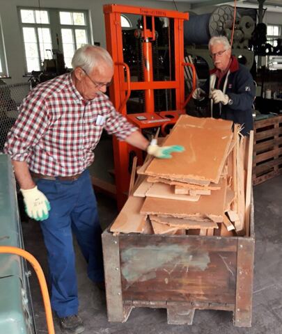 Leder und Kafaz beim Zirkeln