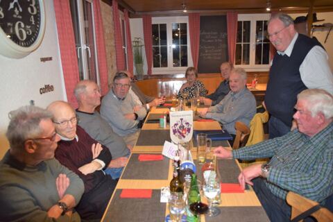 Romeo liest Gedicht vom Chlaus