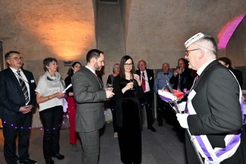 Jetzt heisst Julia Chroma