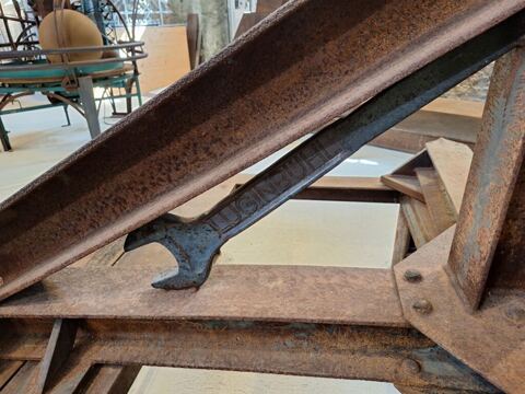 Markenzeichen von Bernhard Luginbühl